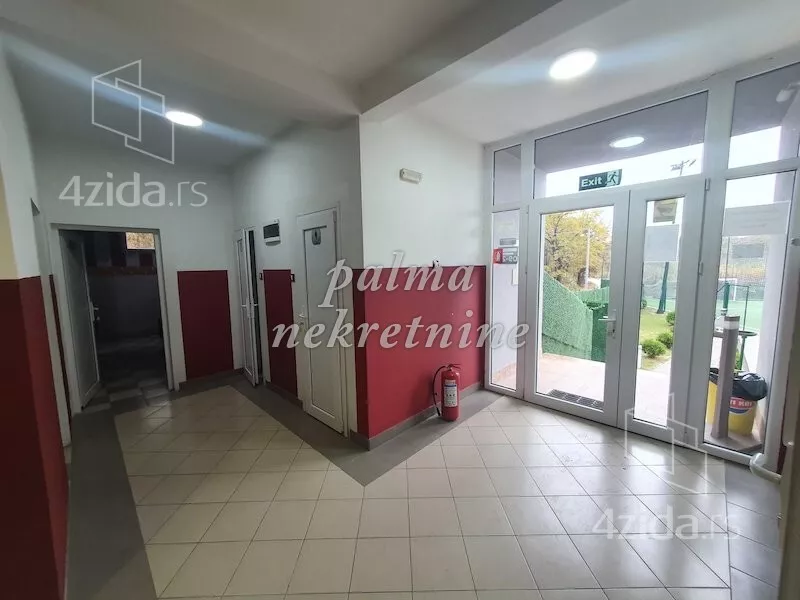 Lokal | 4zida
