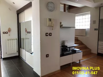 Petra Mećave | 4zida.rs
