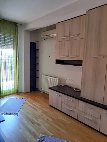 Braće Ribnikar | 4zida.rs