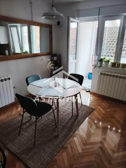 Banovo Brdo | 4zida.rs