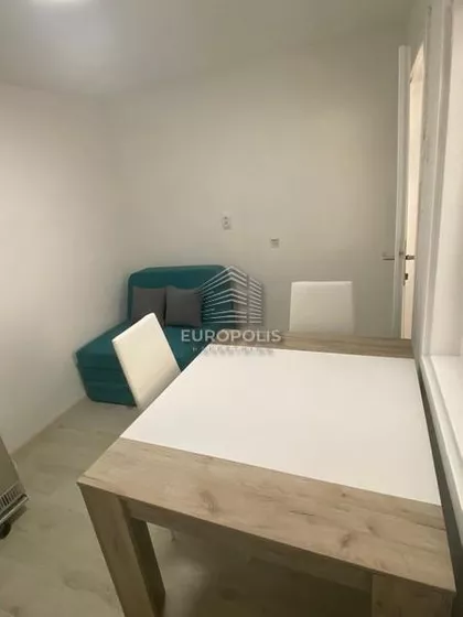 Milana Vukosa | 4zida.rs