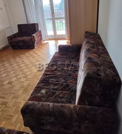 Peđe Milosavljevića | 4zida.rs