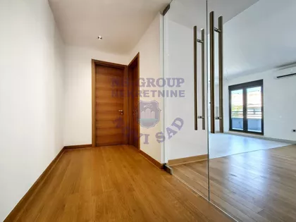 Cara Dušana | 4zida.rs