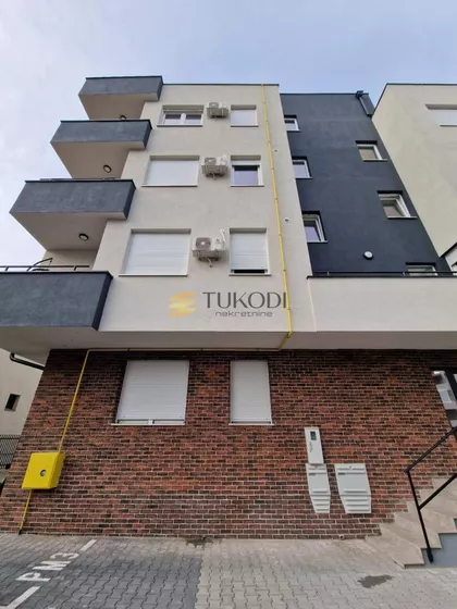 PILOTA MILENKA PAVLOVIĆA | 4zida.rs