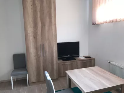 Vuka Karadžića | 4zida.rs