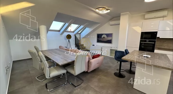 Petosoban stan | 4zida