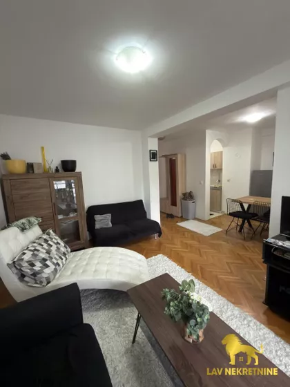 BULEVAR OSLOBOĐENJA | 4zida.rs