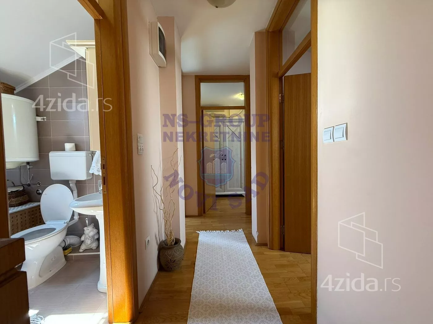 Troiposoban stan | 4zida