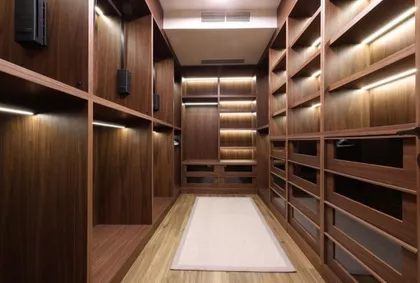 Južni Bulevar bb | 4zida.rs