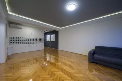 Blok 33 - Geneks | 4zida.rs