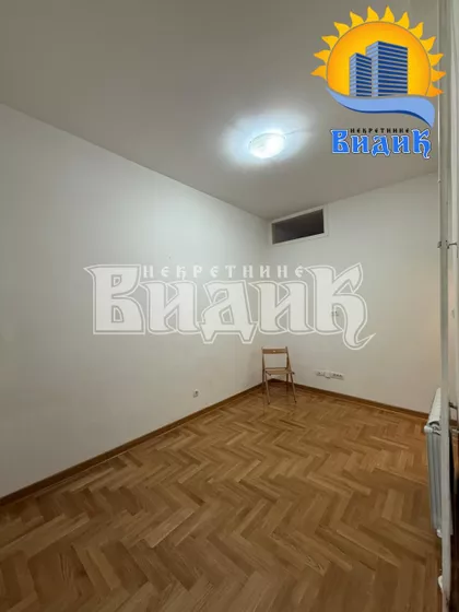 Paunova | 4zida.rs