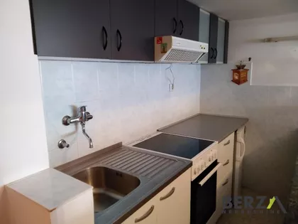 Grbavica | 4zida.rs