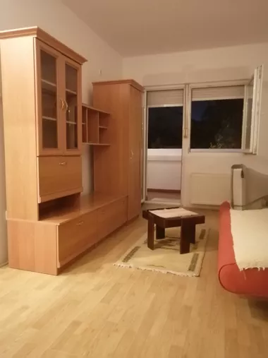 Cara Dušana