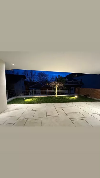 Autokomanda | 4zida.rs