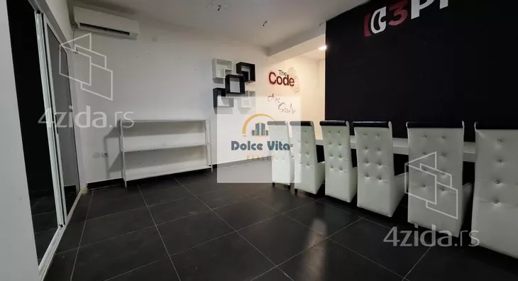 Poslovni prostor | 4zida