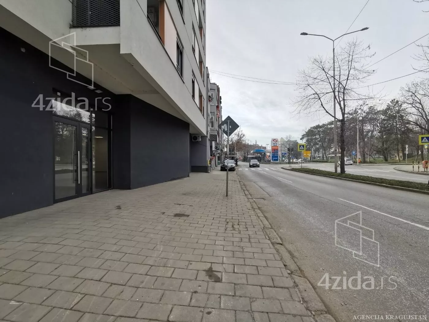 Poslovni prostor | 4zida