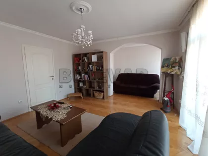 Sarajevska | 4zida.rs