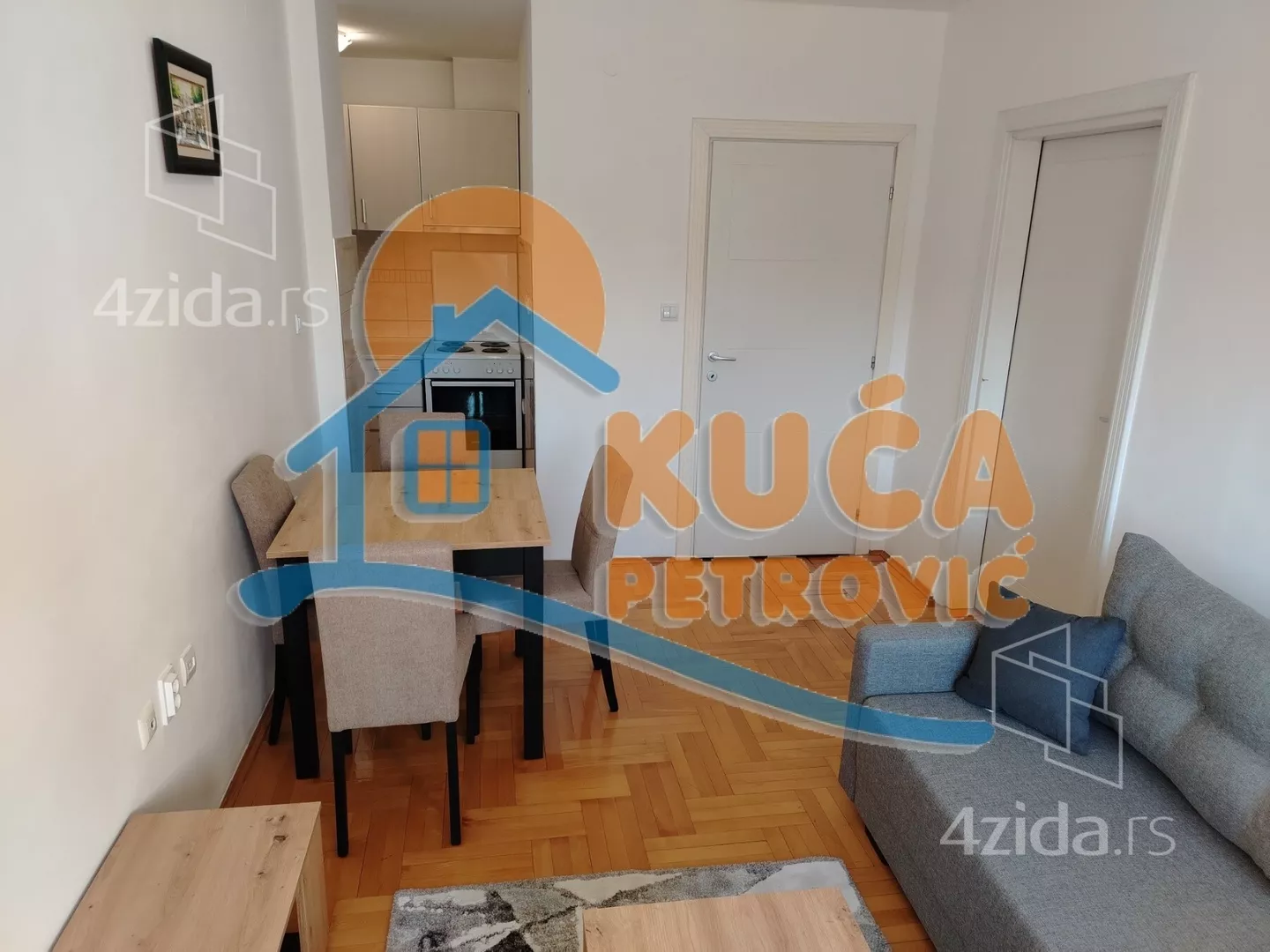 Jednoiposoban stan | 4zida