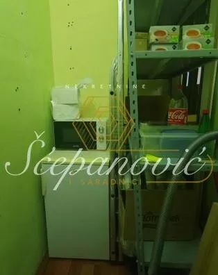 Sedmosoban stan | 4zida