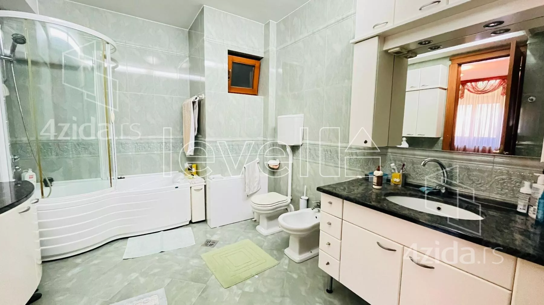 Petosoban stan | 4zida