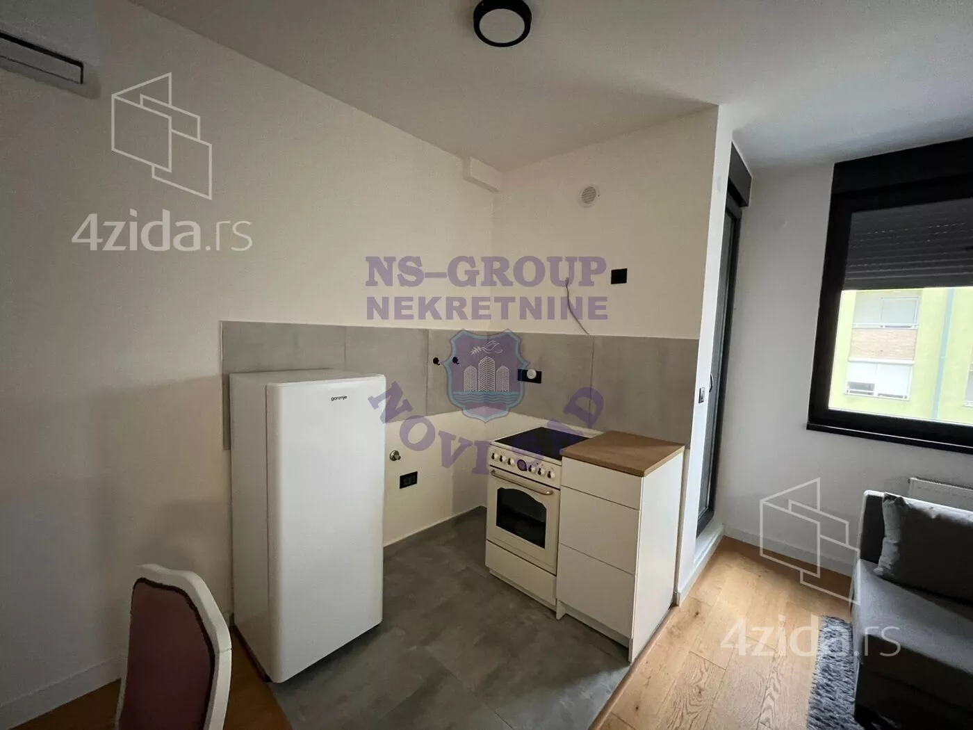 Jednoiposoban stan | 4zida