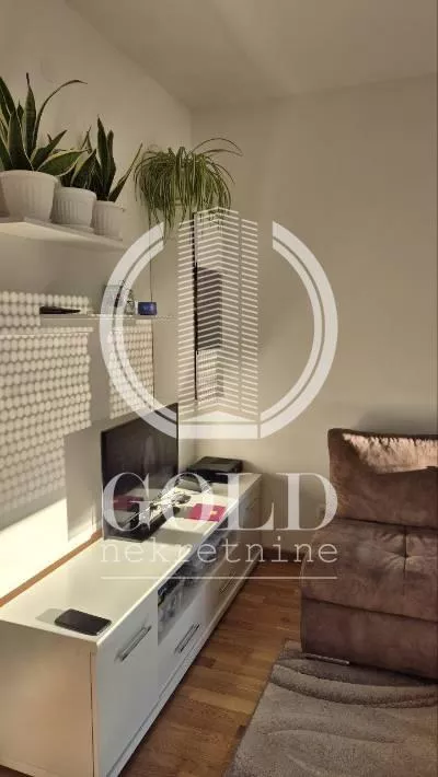 Jugovićevo | 4zida.rs