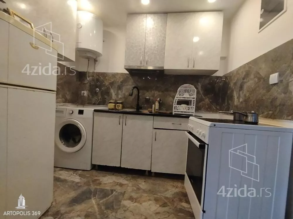 Garsonjera | 4zida