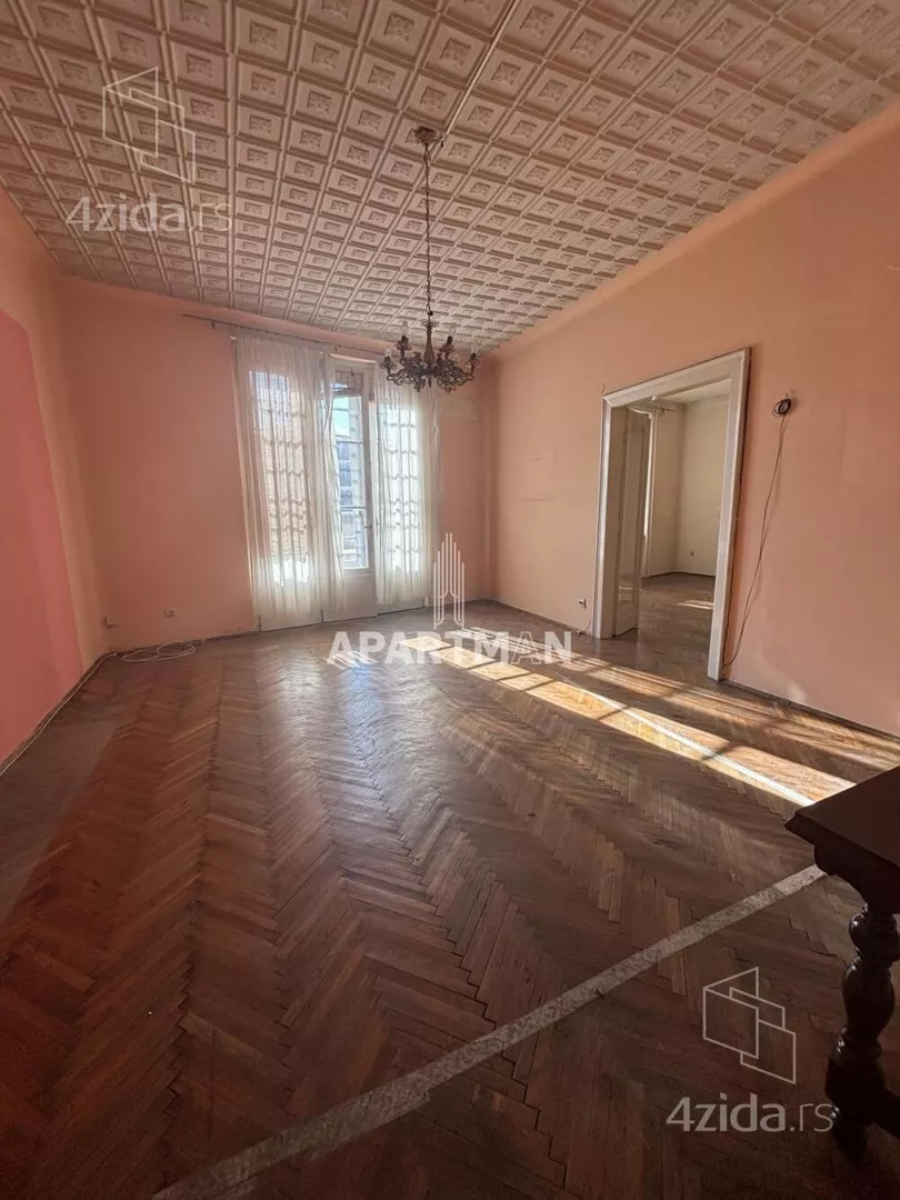 Četvoroiposoban stan | 4zida