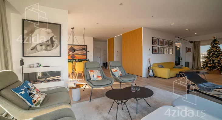 Petosoban stan | 4zida