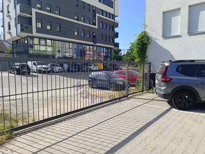 Bulevar Patrijarha Pavla (Somborski Bulevar) | 4zida.rs