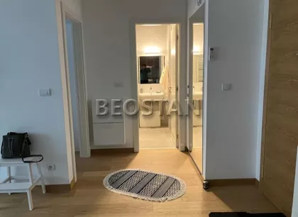 Tadije Sondermajera | 4zida.rs