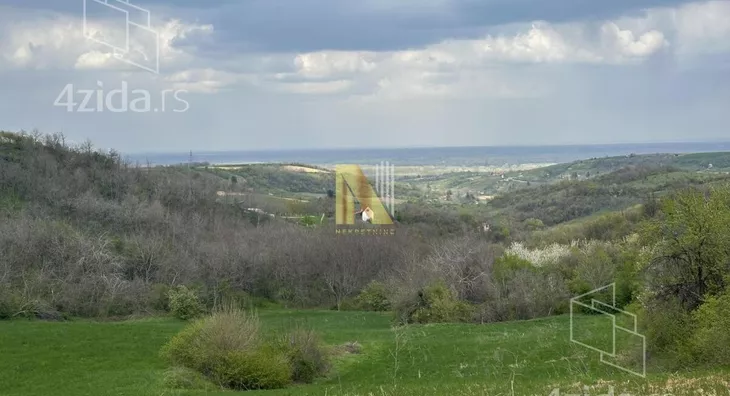 Plac | 4zida