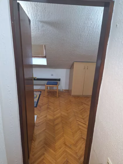 Velikotrnavska | 4zida.rs