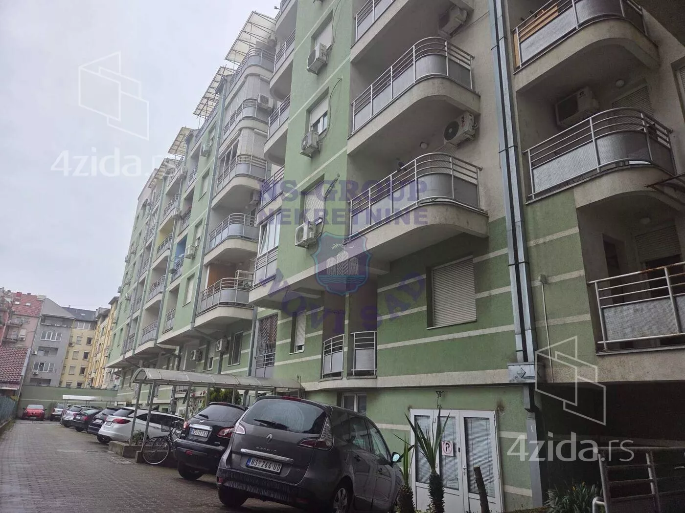 Petosoban stan | 4zida