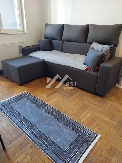 Bulevar Cara Lazara | 4zida.rs