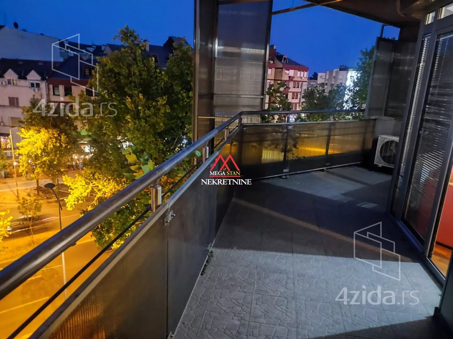 Garsonjera | 4zida