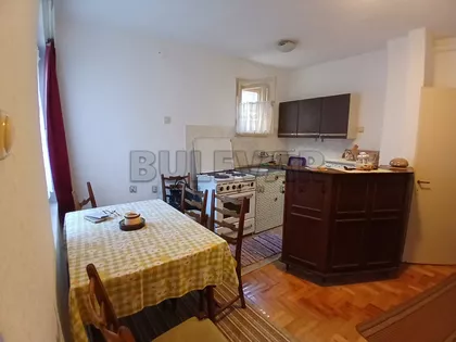 Mavrovska | 4zida.rs