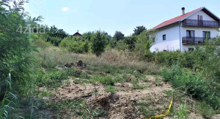 Građevinsko zemljište | 4zida
