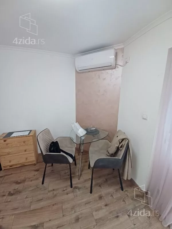 Garsonjera | 4zida