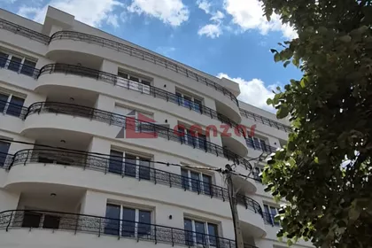 Centar 3 | 4zida.rs