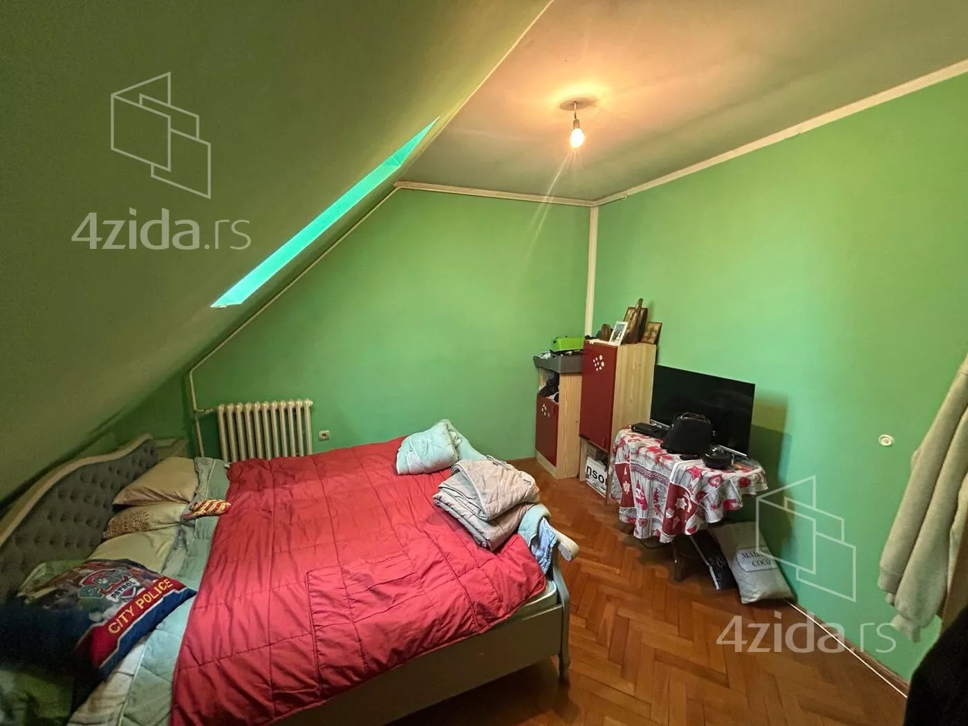 Troiposoban stan | 4zida
