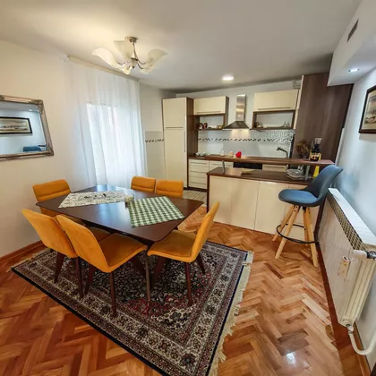 Omladinska | 4zida.rs