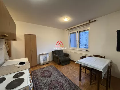 Janka Čmelika | 4zida.rs