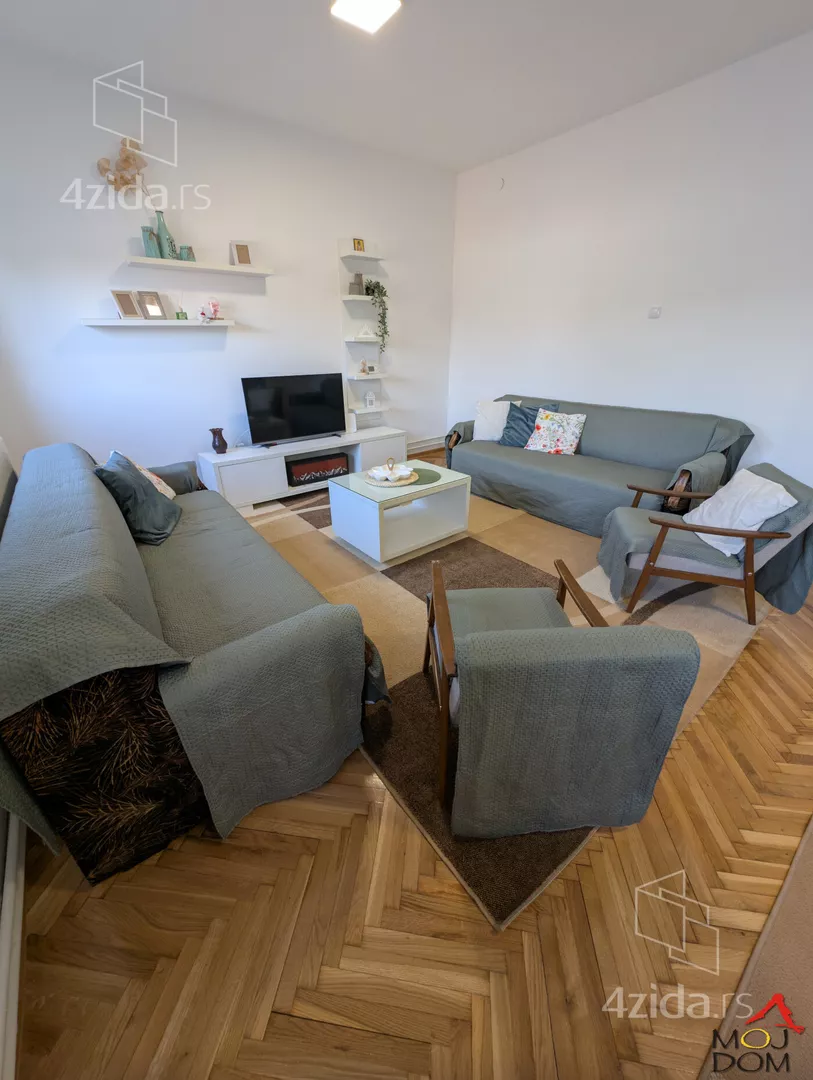 Kuća | 4zida