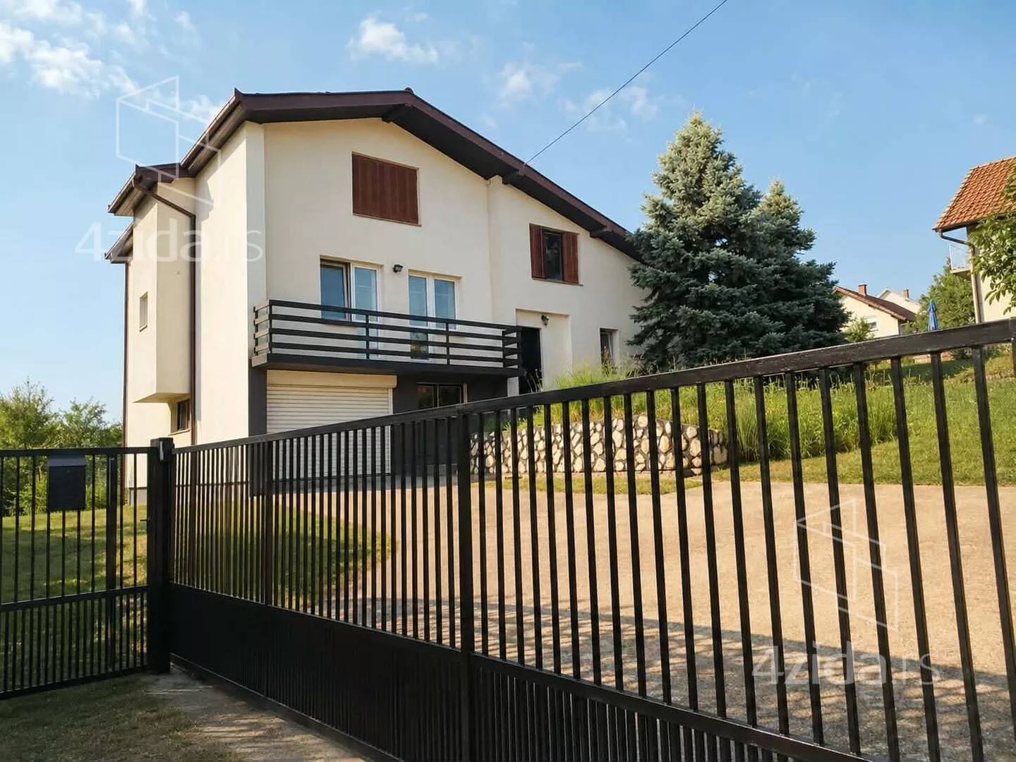3-etažna kuća | 4zida