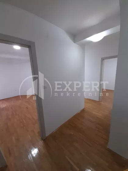 Cara Dušana | 4zida.rs