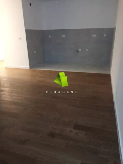 Bulevar Nemanjića | 4zida.rs