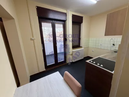 Pasterova | 4zida.rs