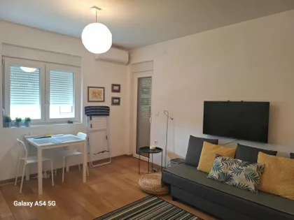 Kraljevačka | 4zida.rs