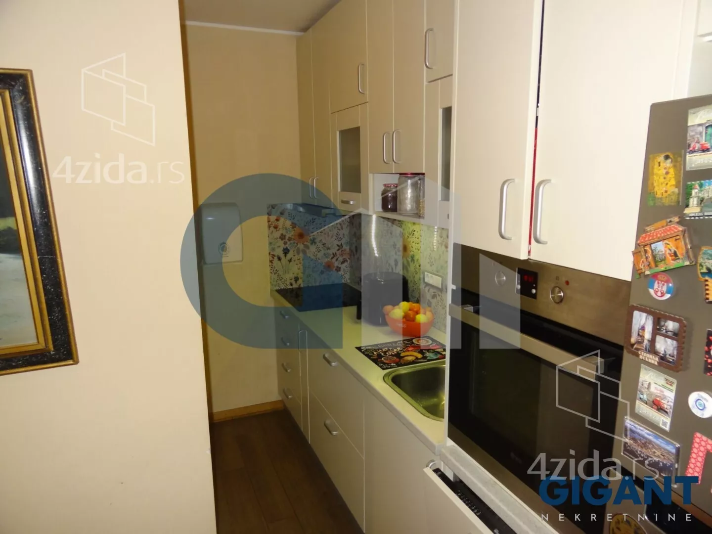 Petosoban stan | 4zida